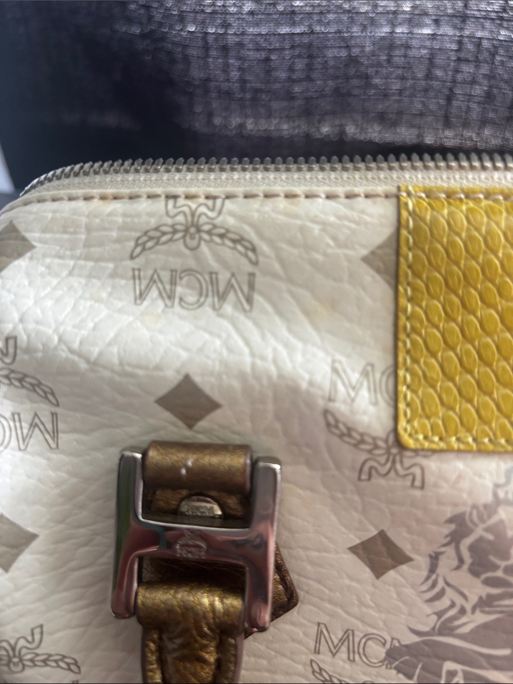 MCM Princess lion limited edition Boston bag - Picture 4 of 17
